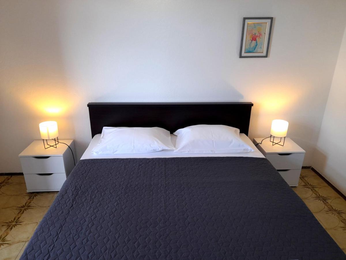 Apartment Mima With Sea View Drage Extérieur photo